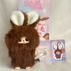 Baby Three Super Mini Bunny - Letter W